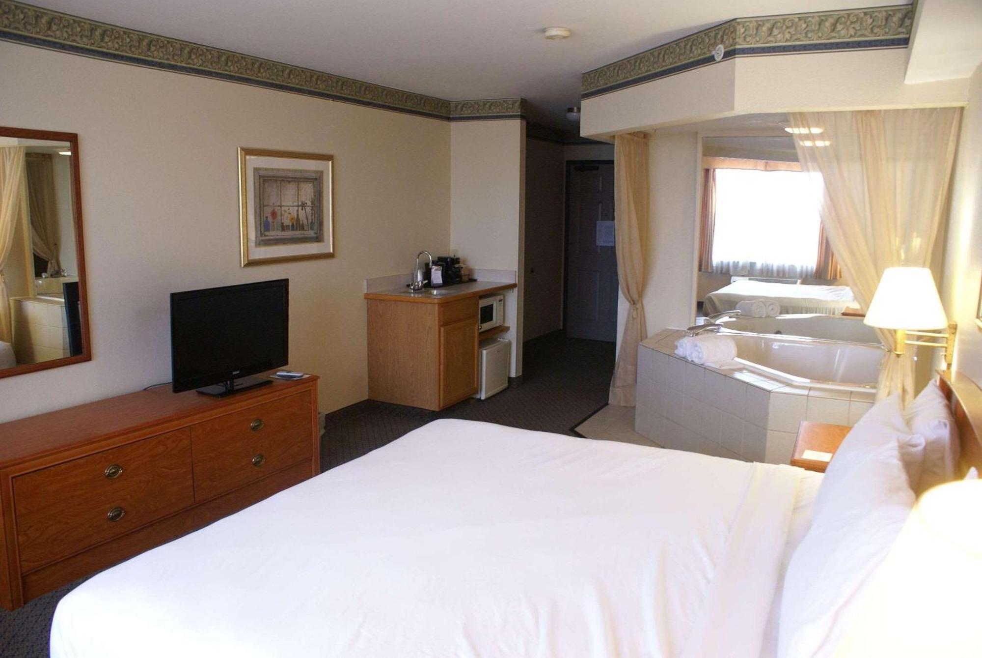 Country Inn & Suites By Radisson, Lansing, Mi Zewnętrze zdjęcie
