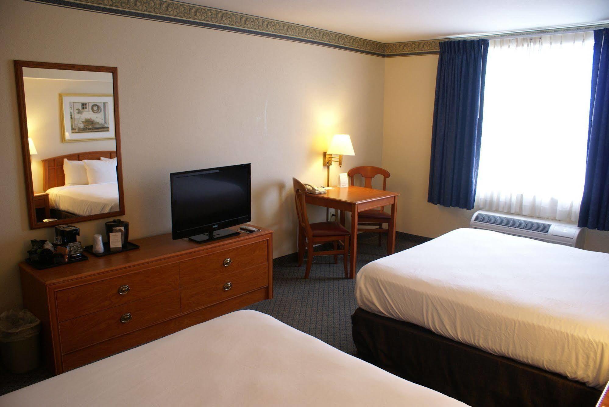 Country Inn & Suites By Radisson, Lansing, Mi Zewnętrze zdjęcie